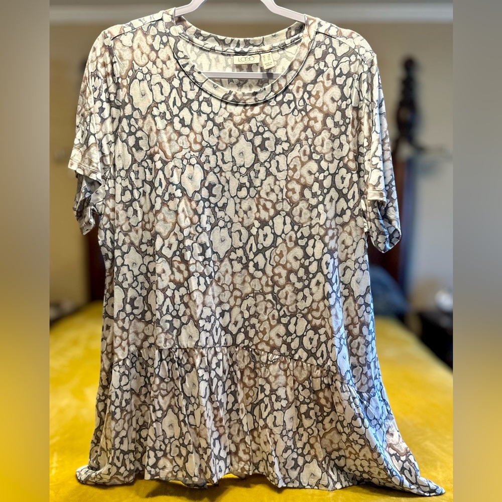 LOGO Short Sleeve Top